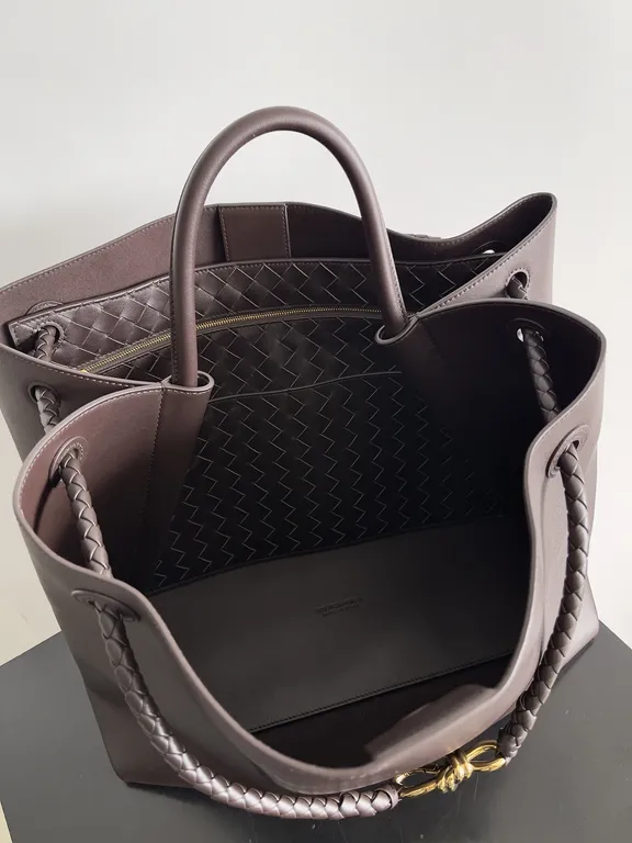 Bottega Veneta Bag 